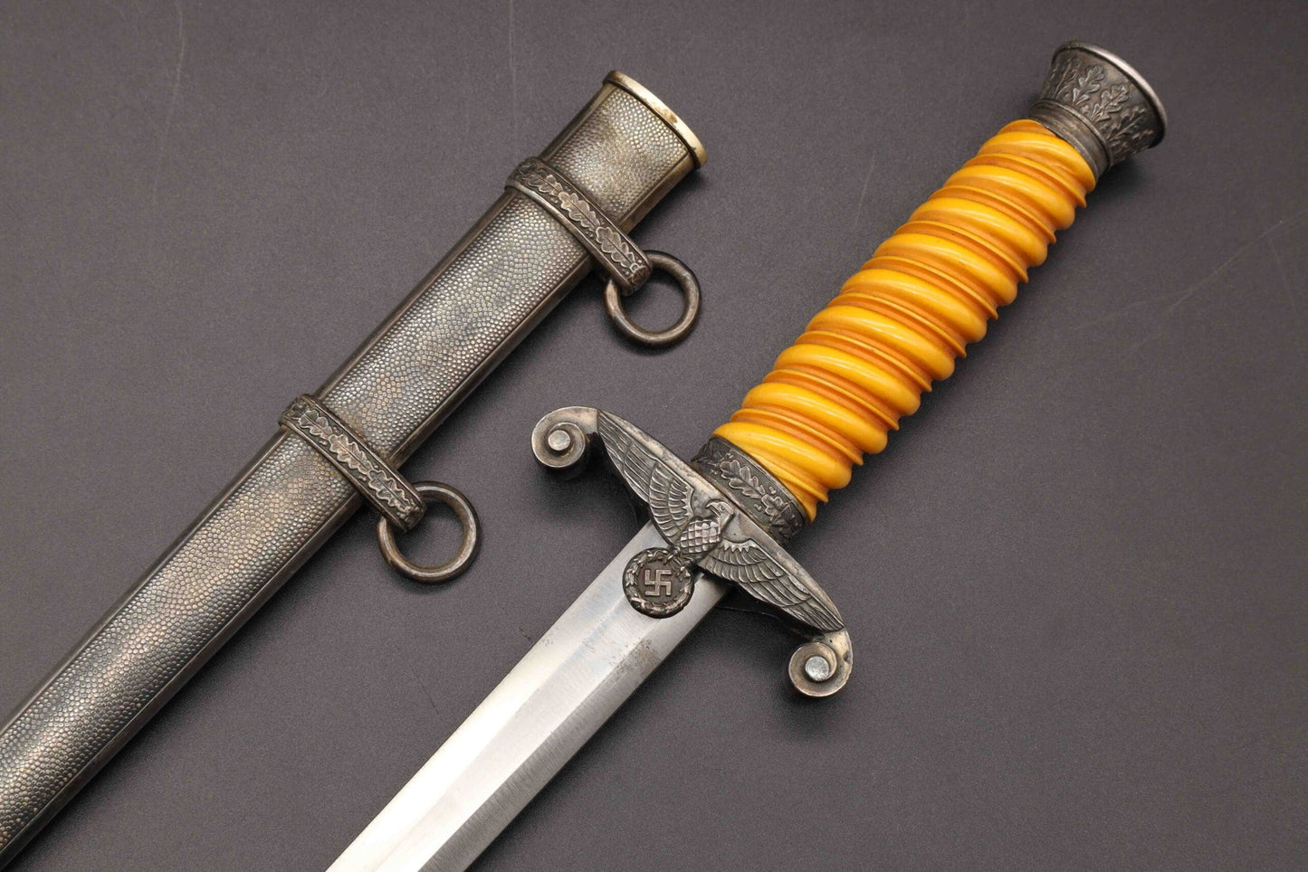 Army Dagger by Eickhorn