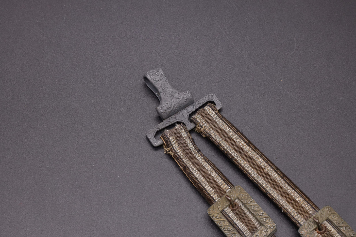 Late production generic type Luftwaffe dagger