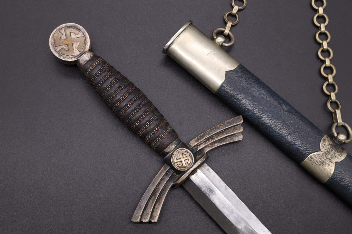 Early 1st model Luftwaffe dagger by Eickhorn