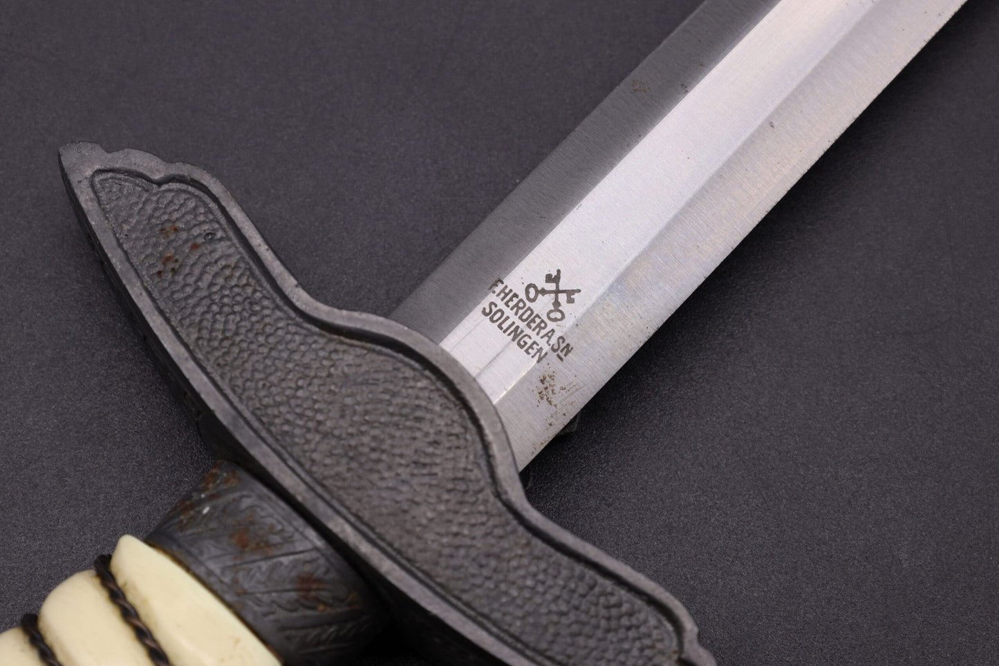 2nd Model Luftwaffe Dagger by F. Herder