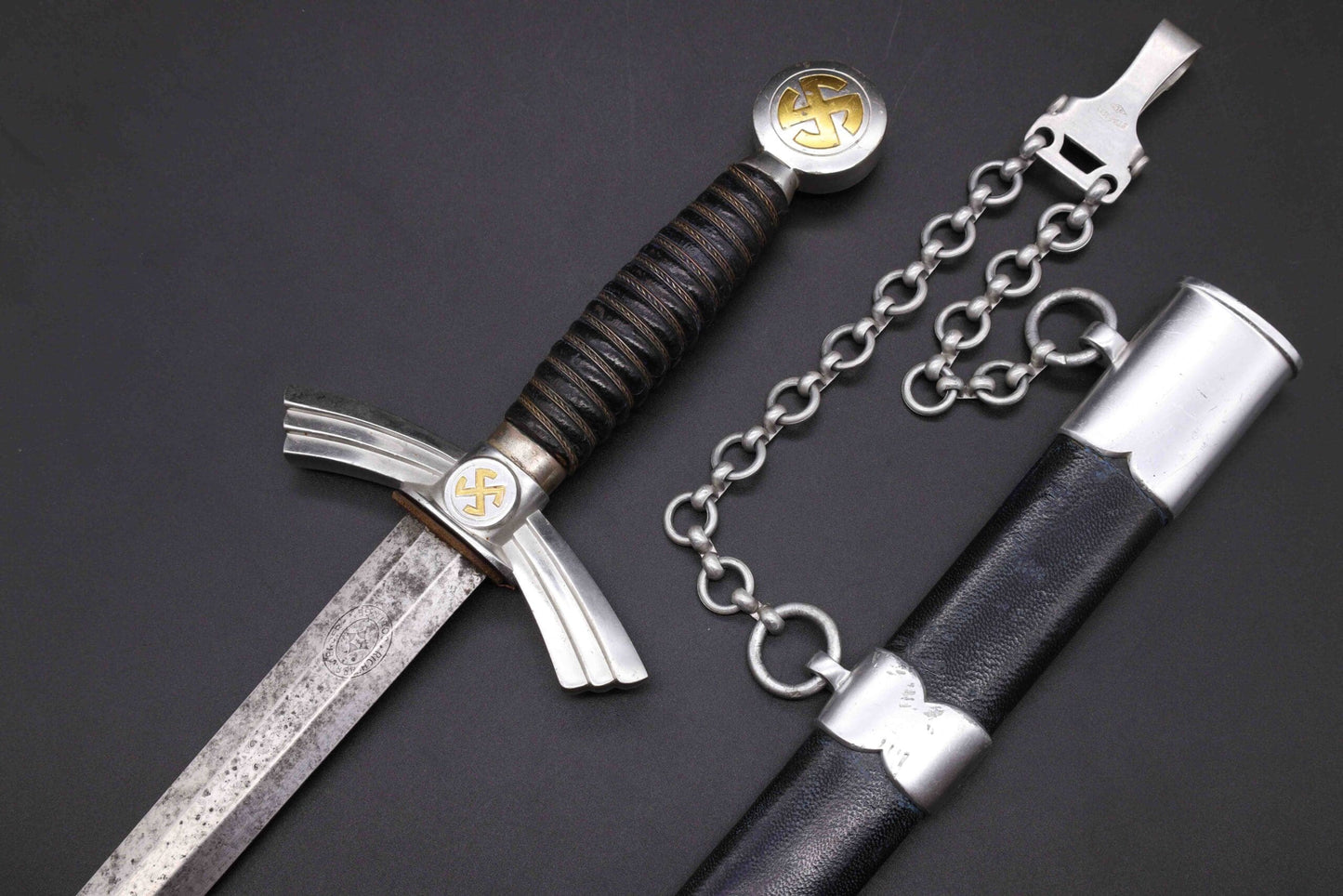 1st Model Luftwaffe Dagger by R. Herder