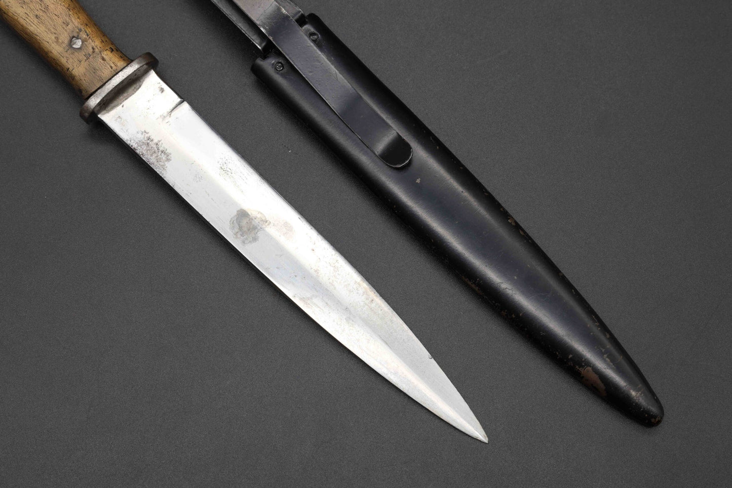 M42 Combat Knife