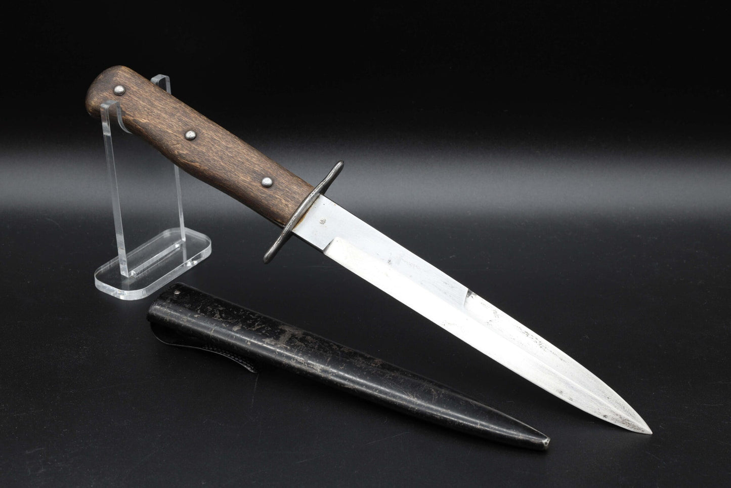 Luftwaffe Kampfmesser Combat Knife Marked “5”