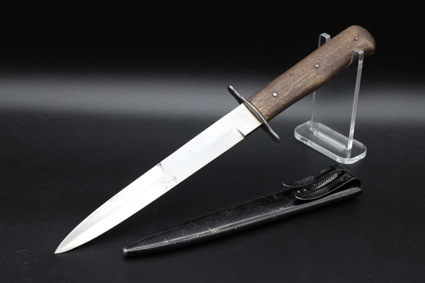 Luftwaffe Kampfmesser Combat Knife Marked “5”