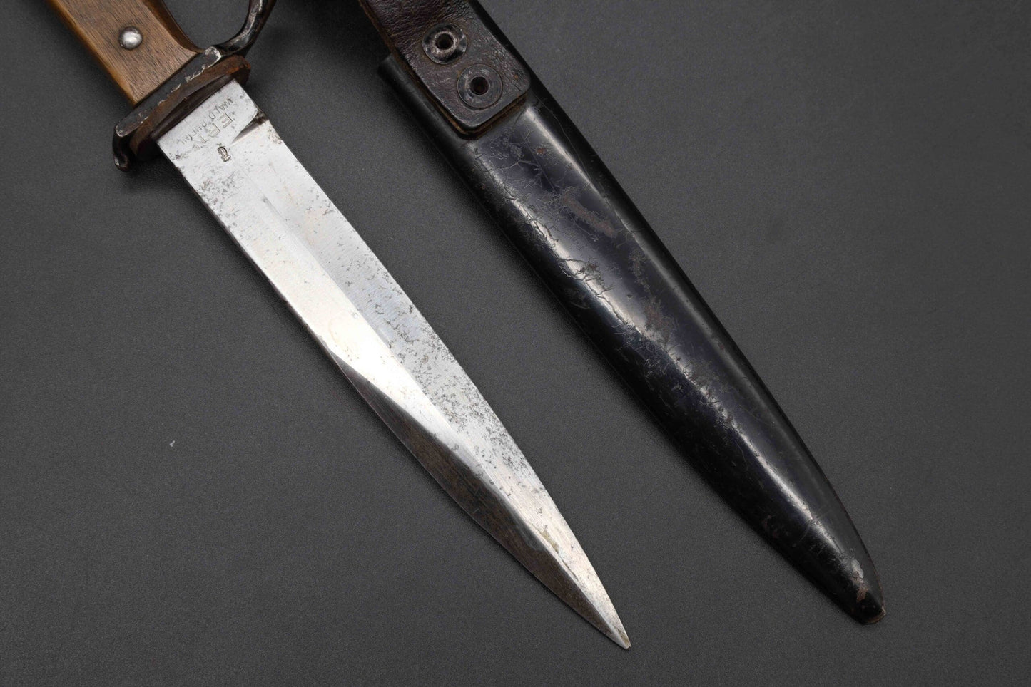 WW1 Combat/Trench Knife by ERN – Wald