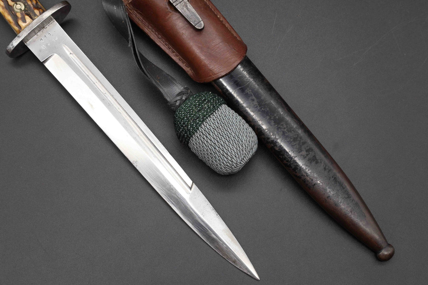 Number-Matching Waffen-Loesche Berlin Luftwaffe Knife