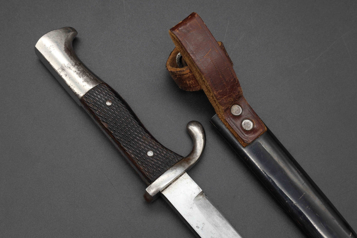 Rare Gladiator-Style Combat Knife