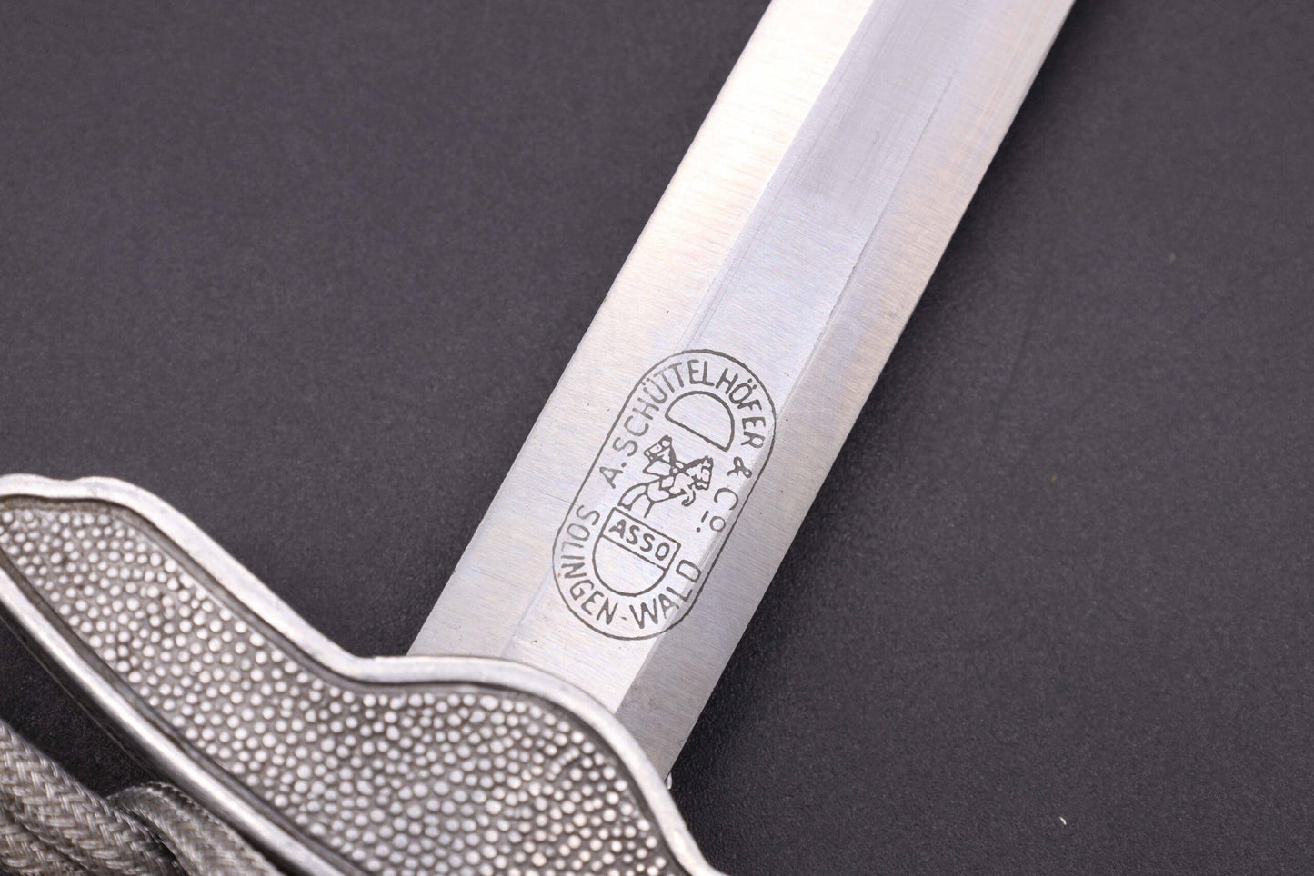 2nd Model Luftwaffe Dagger by Schüttelhöfer