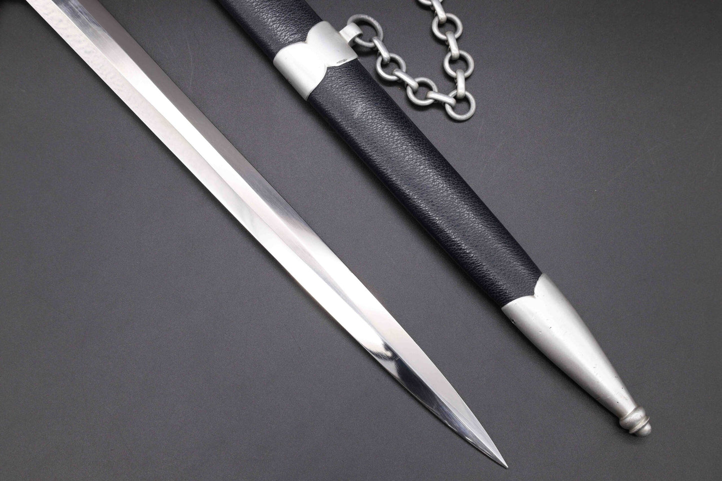1st Model Luftwaffe Dagger by Eickhorn