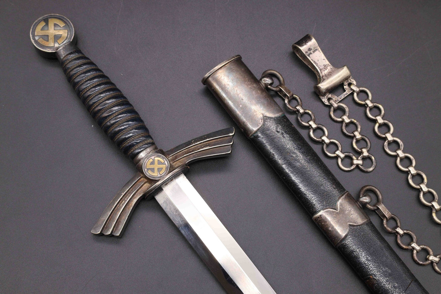 Early 1st Model Luftwaffe Dagger by Eickhorn