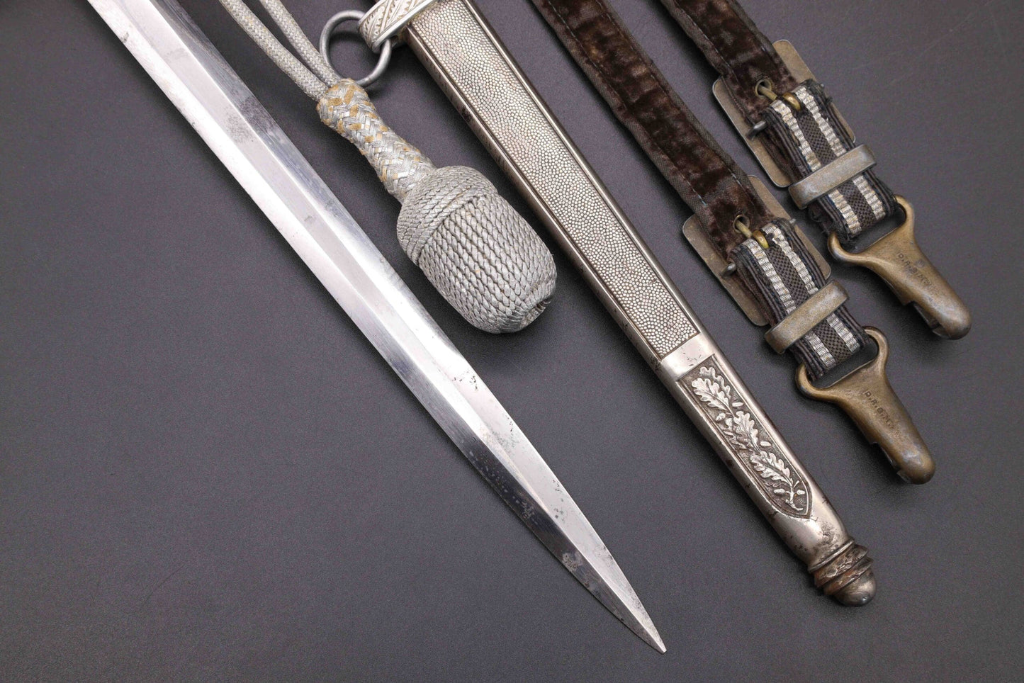 2nd Model Luftwaffe Dagger with Hanger and Portepee by SMF