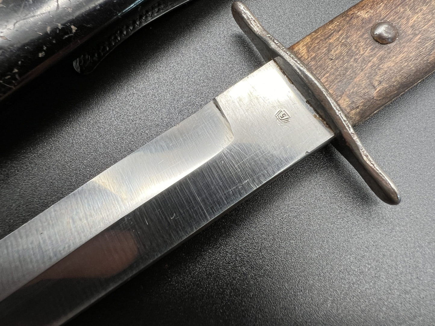 Luftwaffe Kampfmesser marked “5”