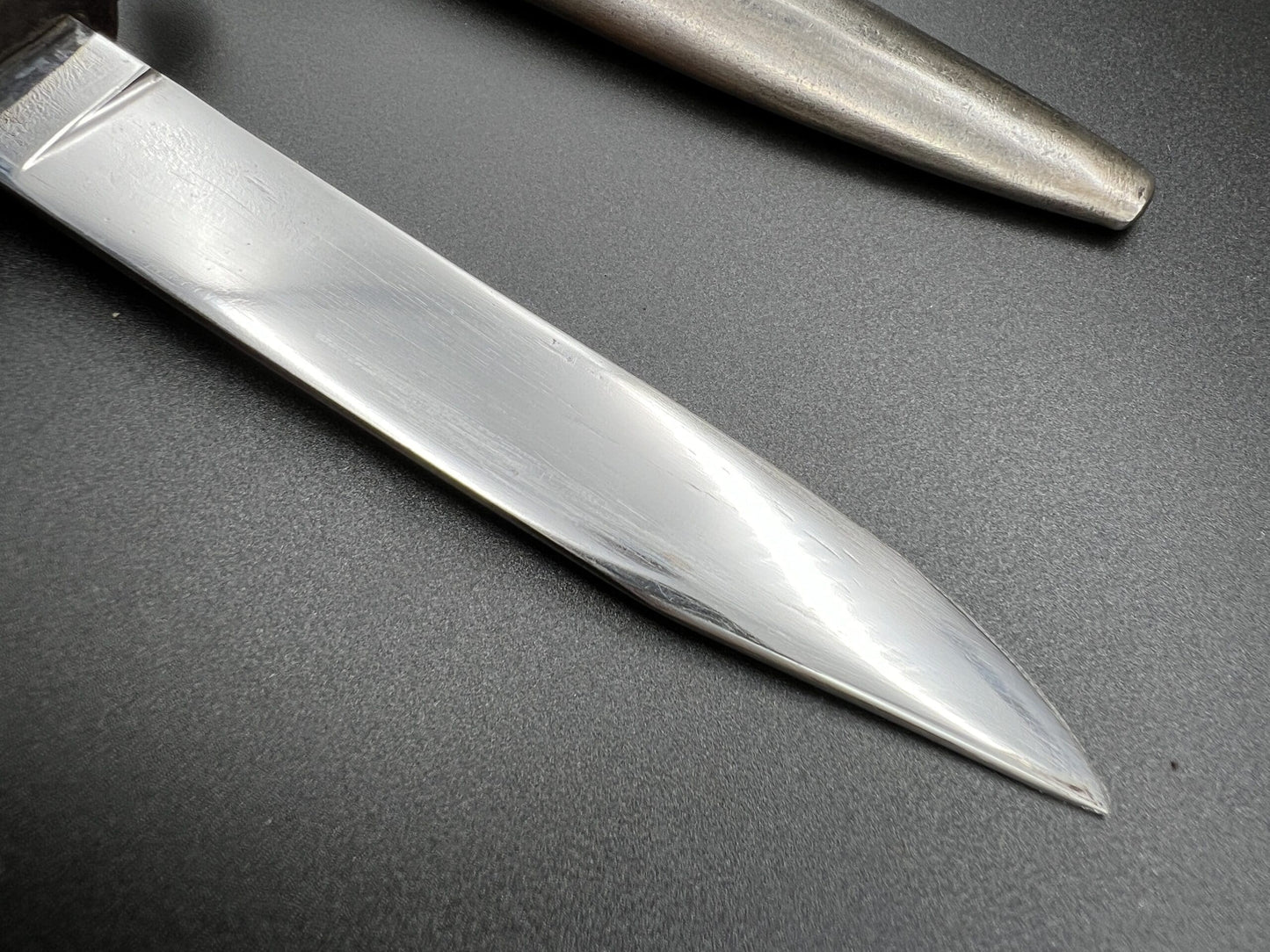 WW1 combat knife by WKC