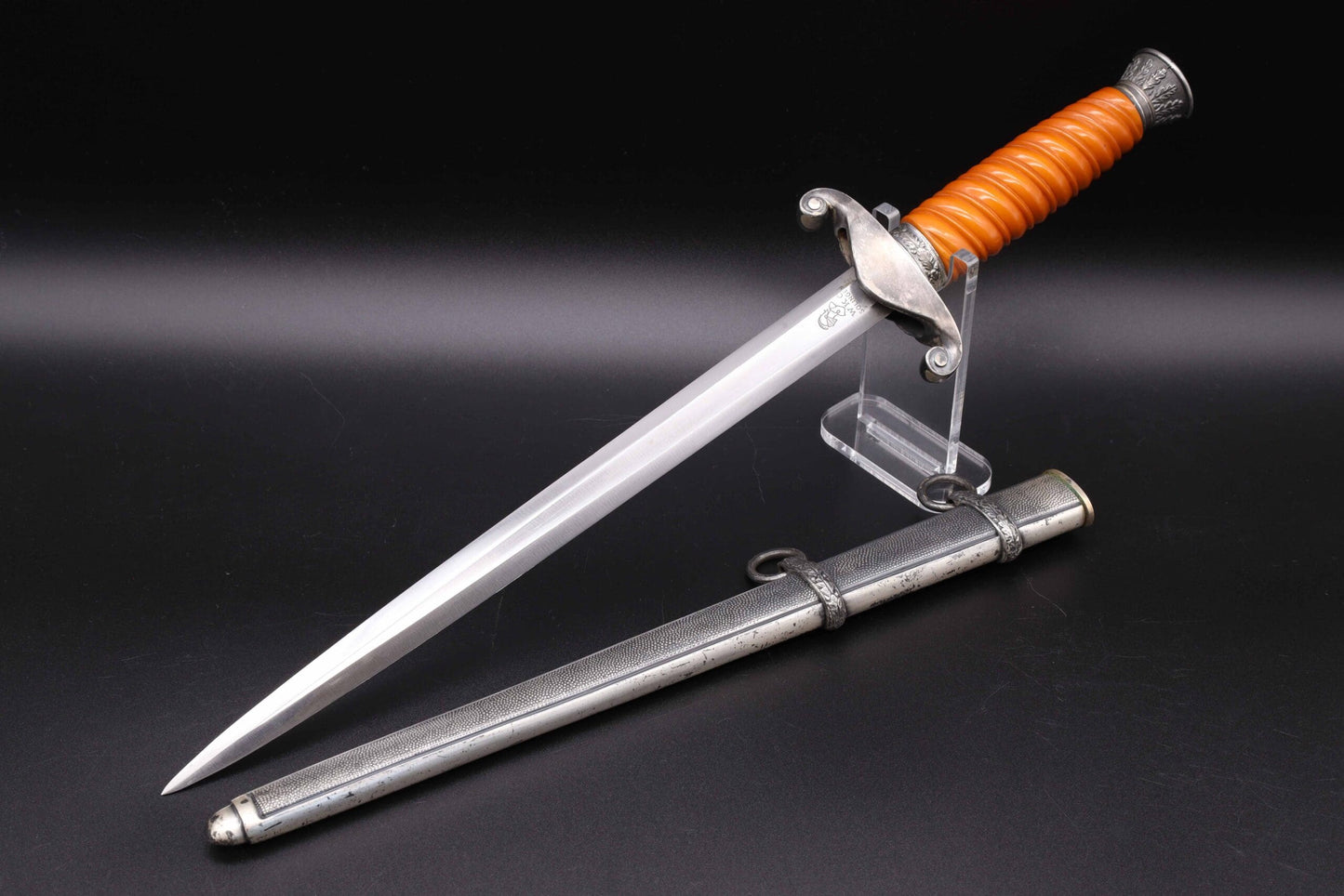 Mint Army Officers Dagger by WKC