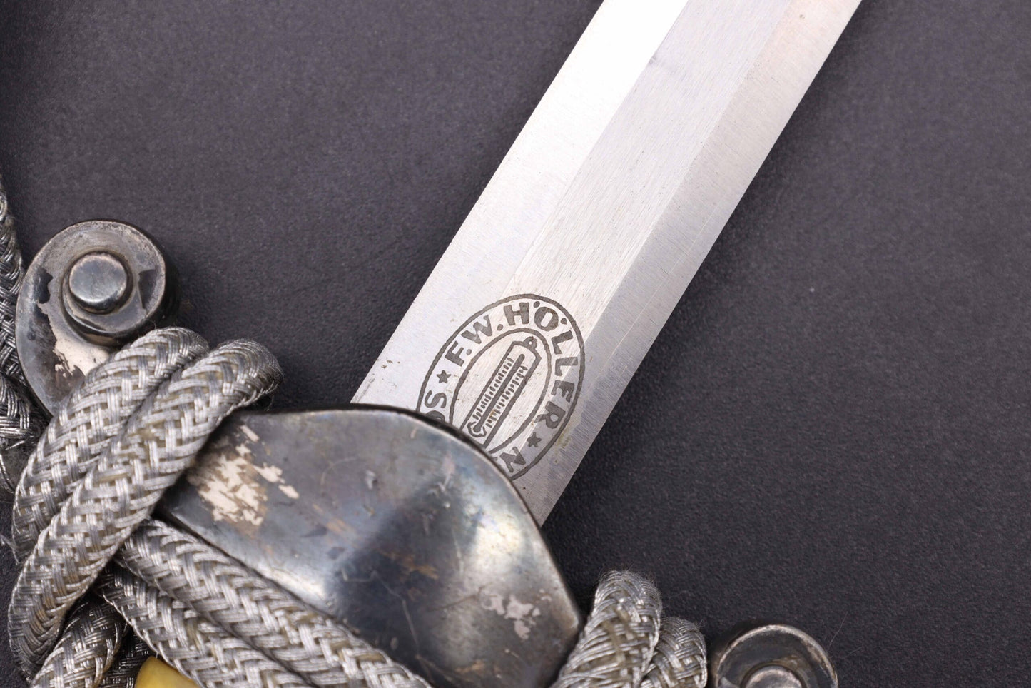 Army Officers Dagger by Höller