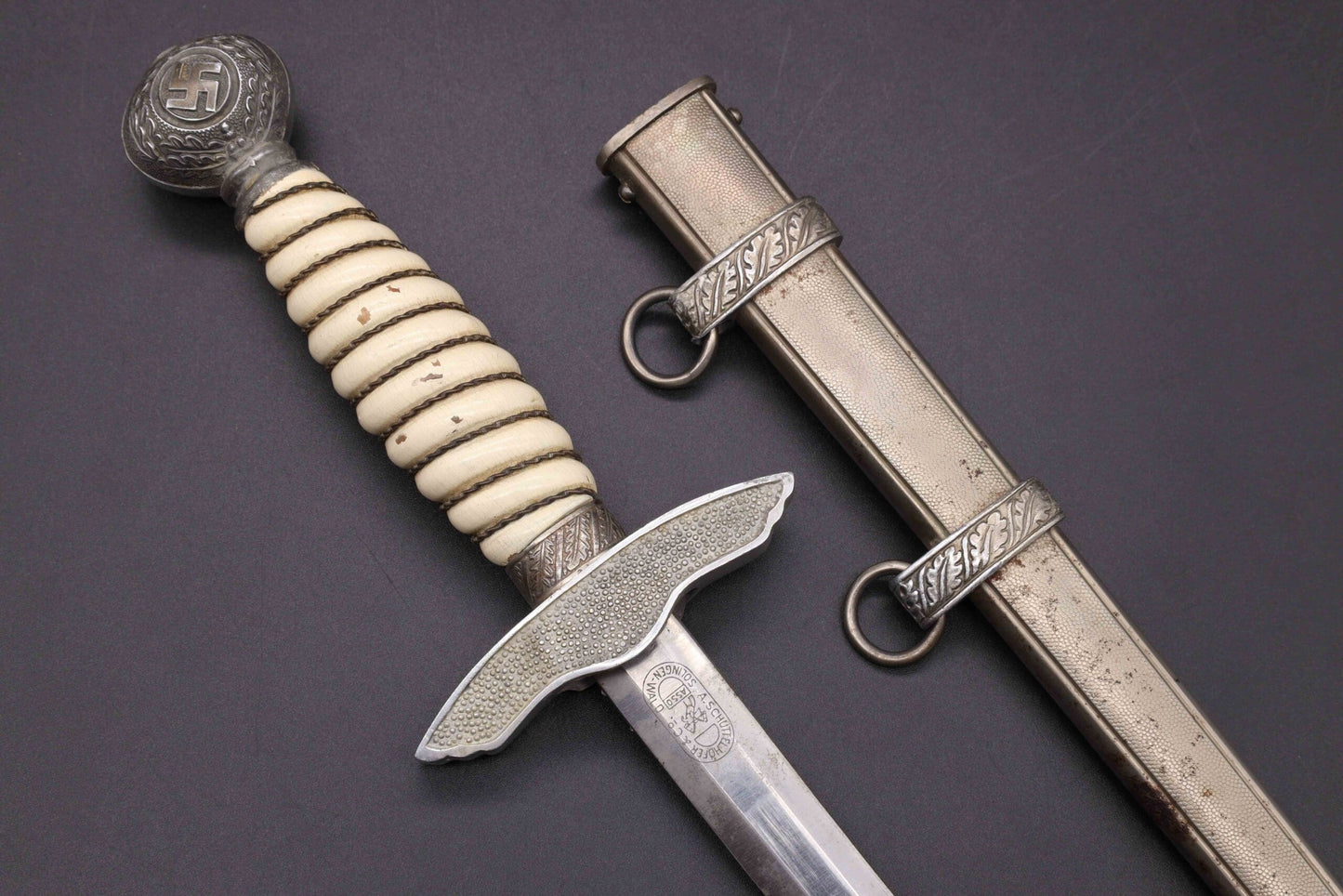 Rare Wooden grip M37 Luftwaffe dagger by Schüttelhofer