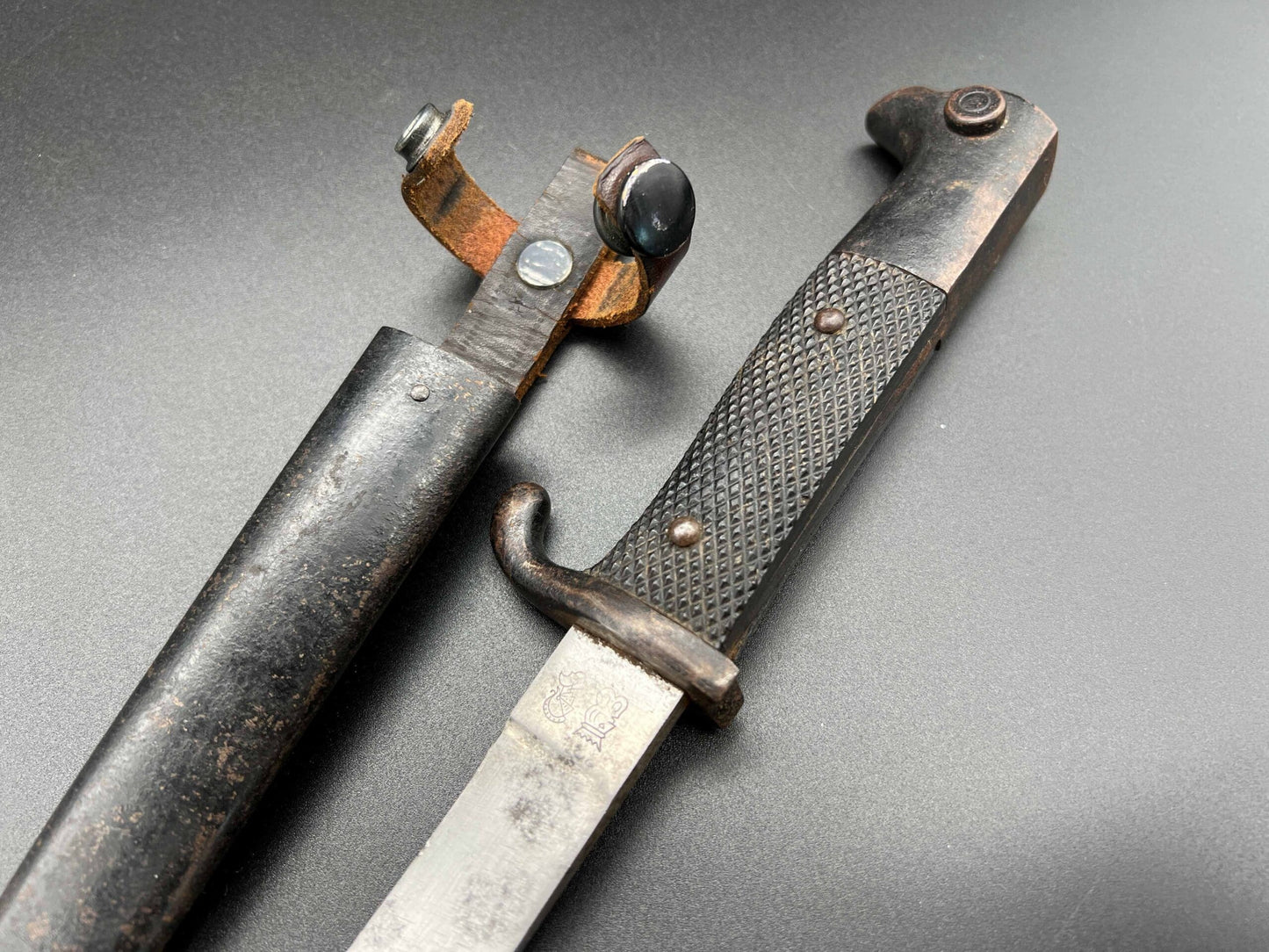 WW1 combat knife by WKC