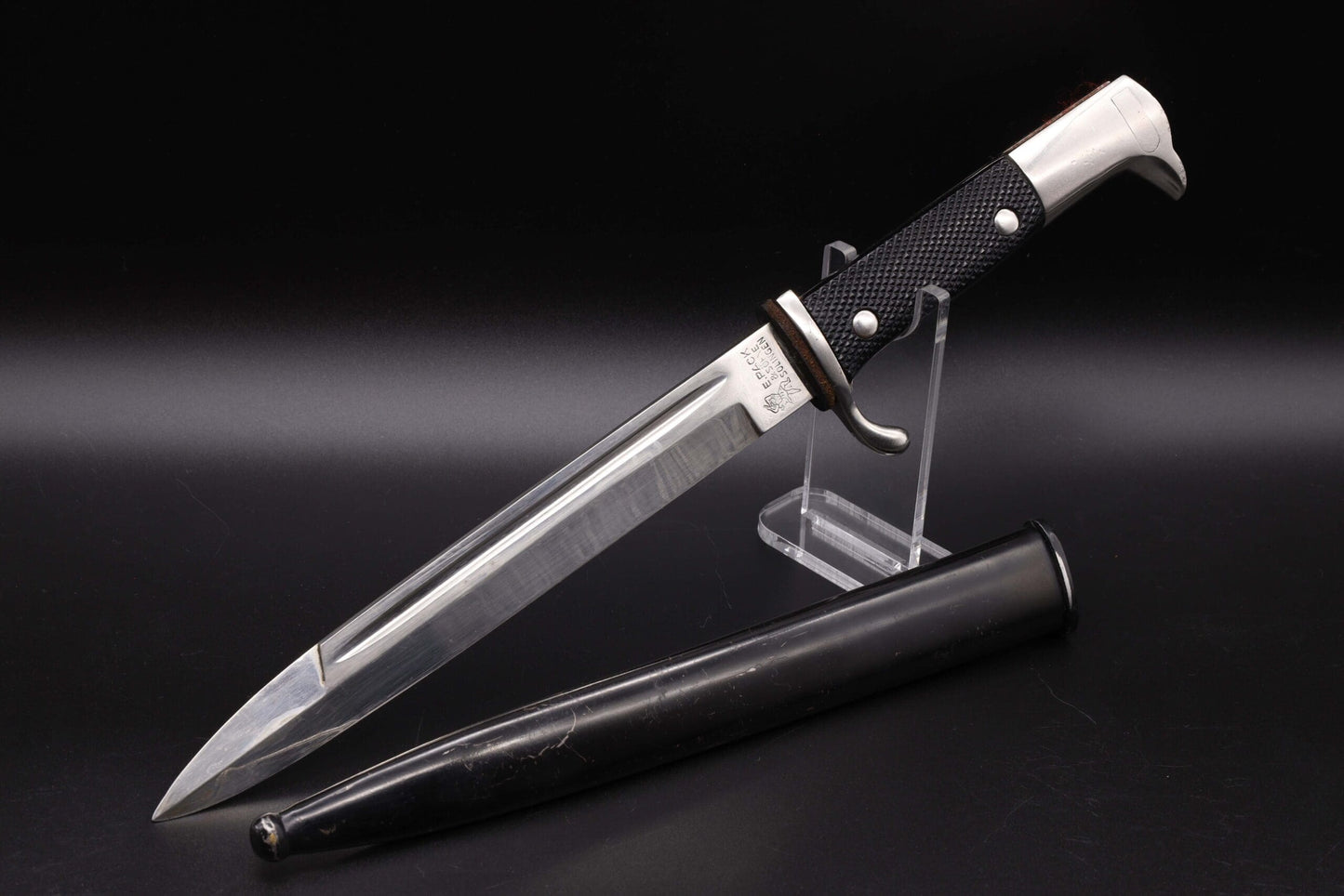 German Dress Bayonet by Ernst Pack