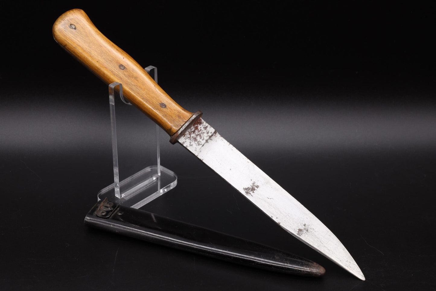 M42 Trench knife made by F.W. Höller