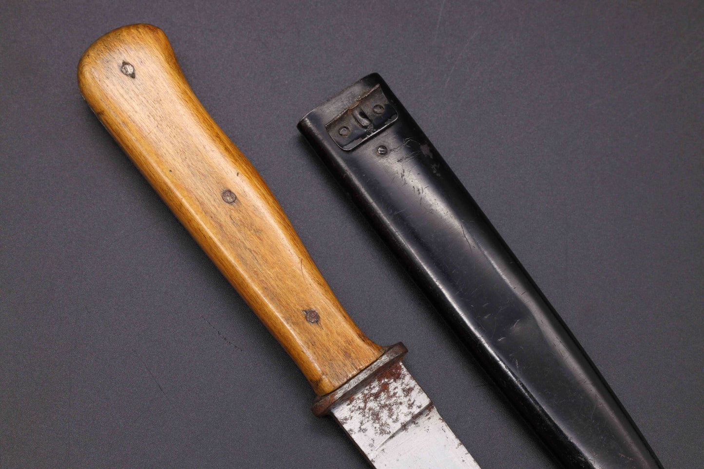 M42 Trench knife made by F.W. Höller