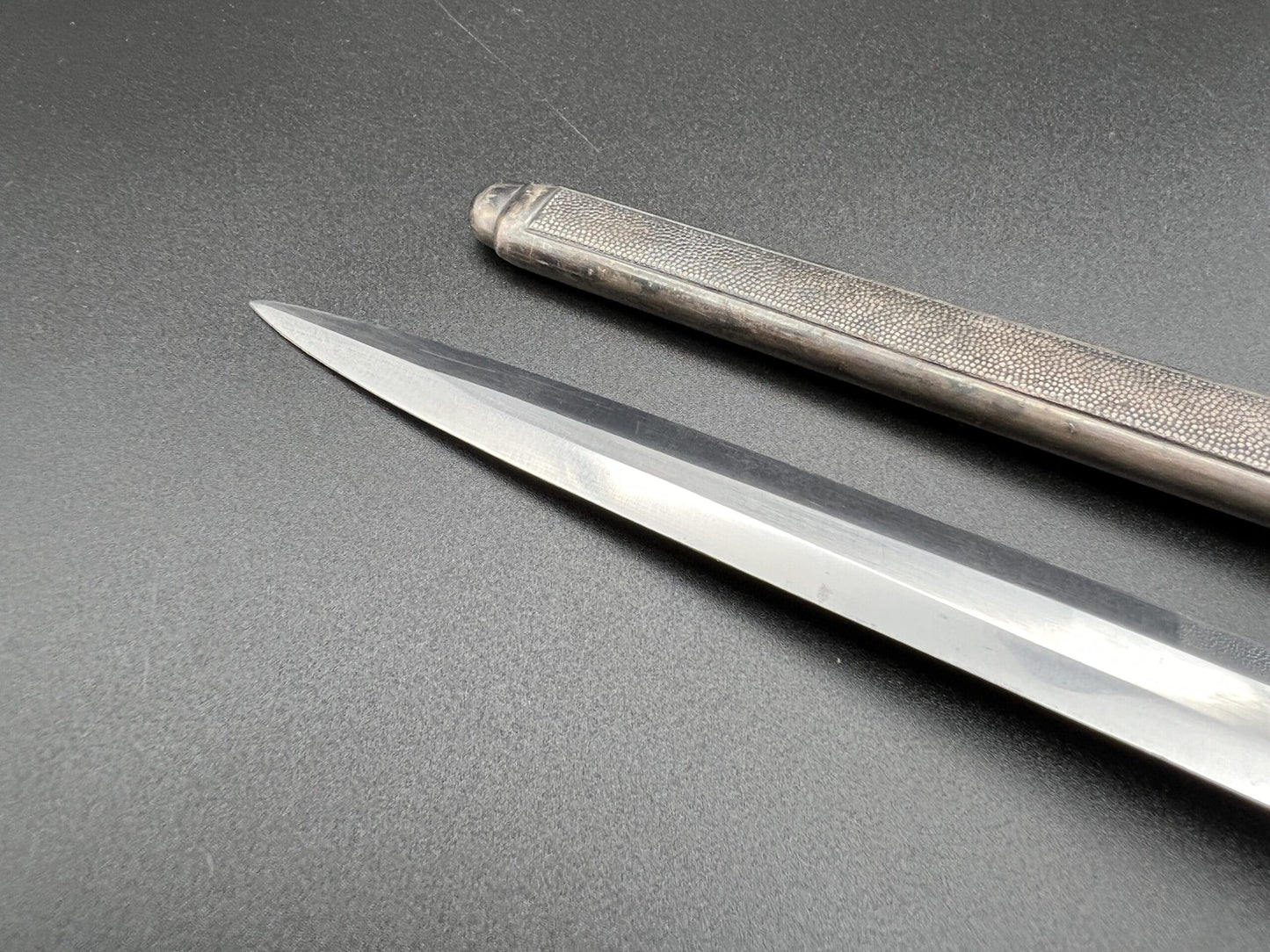 Army dagger by Tiger