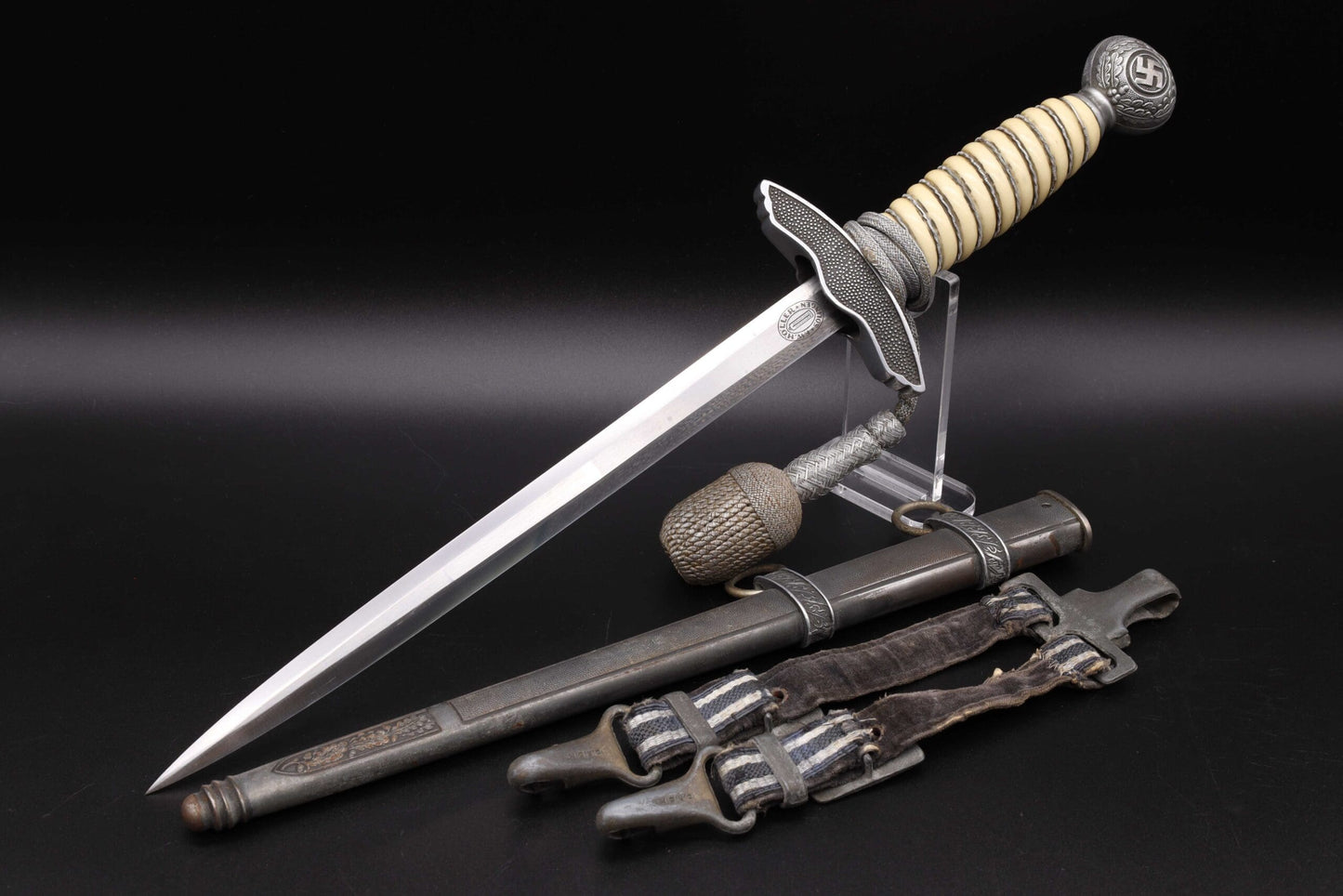 Complete M37 Luftwaffe Dagger by Höller