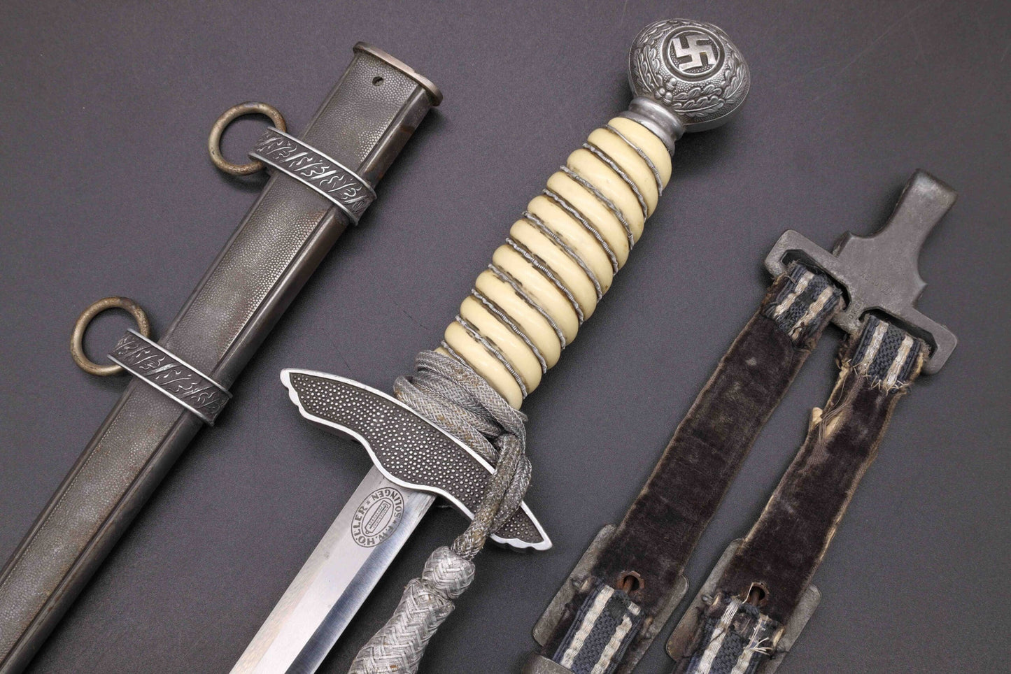 Complete M37 Luftwaffe Dagger by Höller