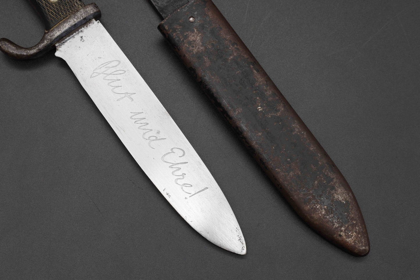 Early HJ Knife by Tiger