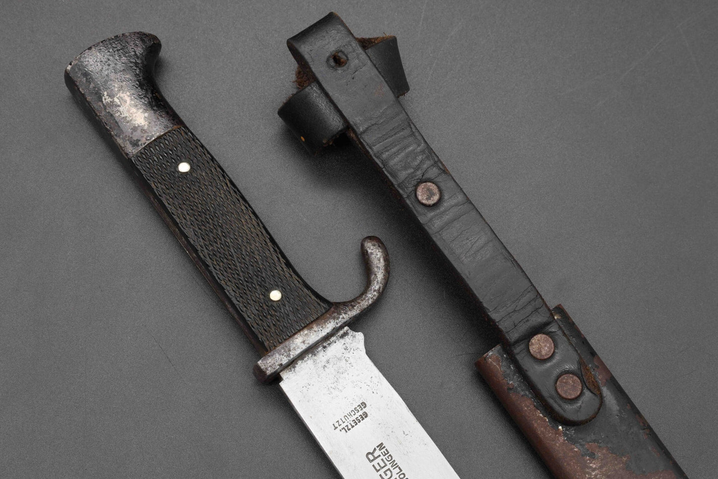 Early HJ Knife by Tiger
