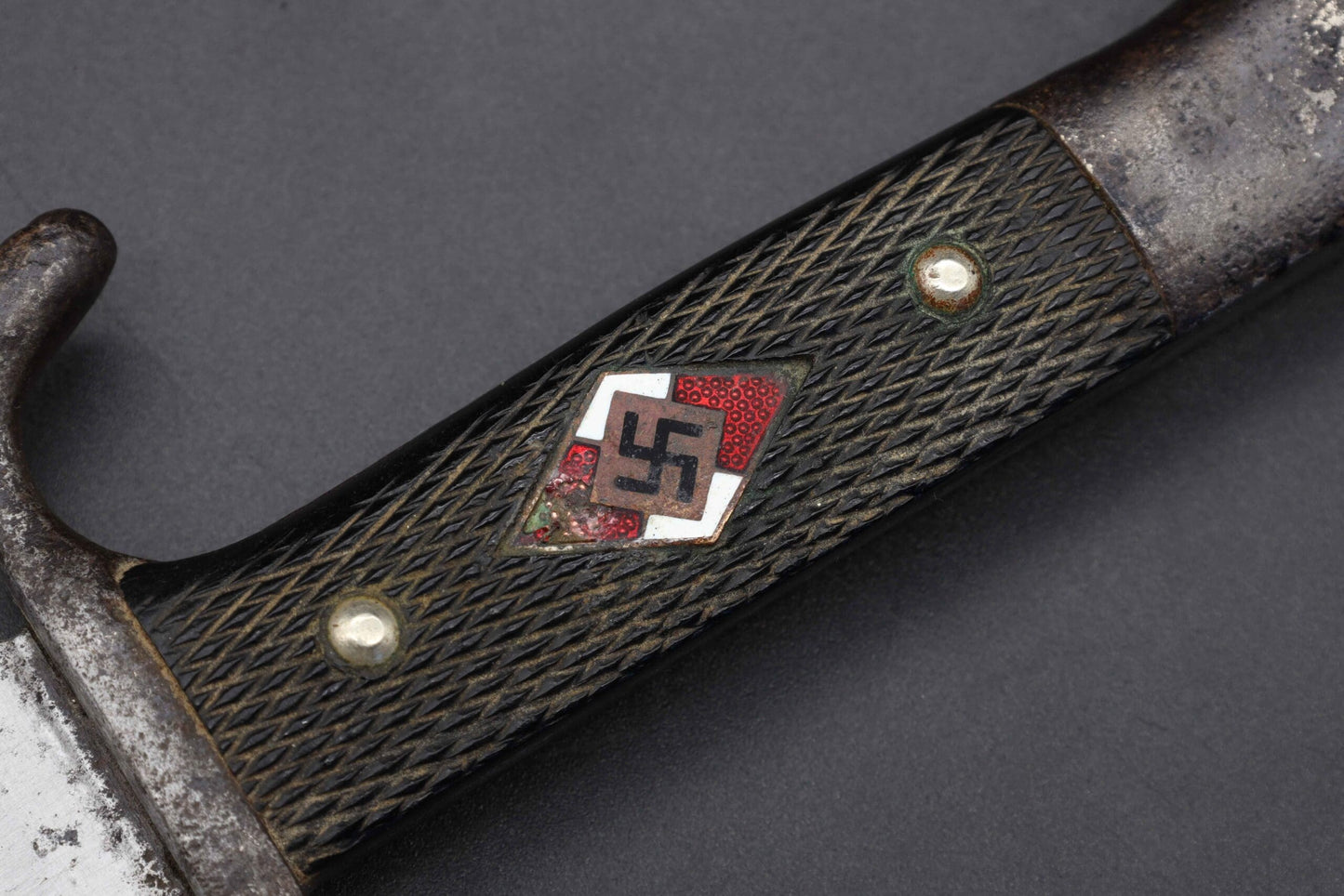 Early HJ Knife by Tiger
