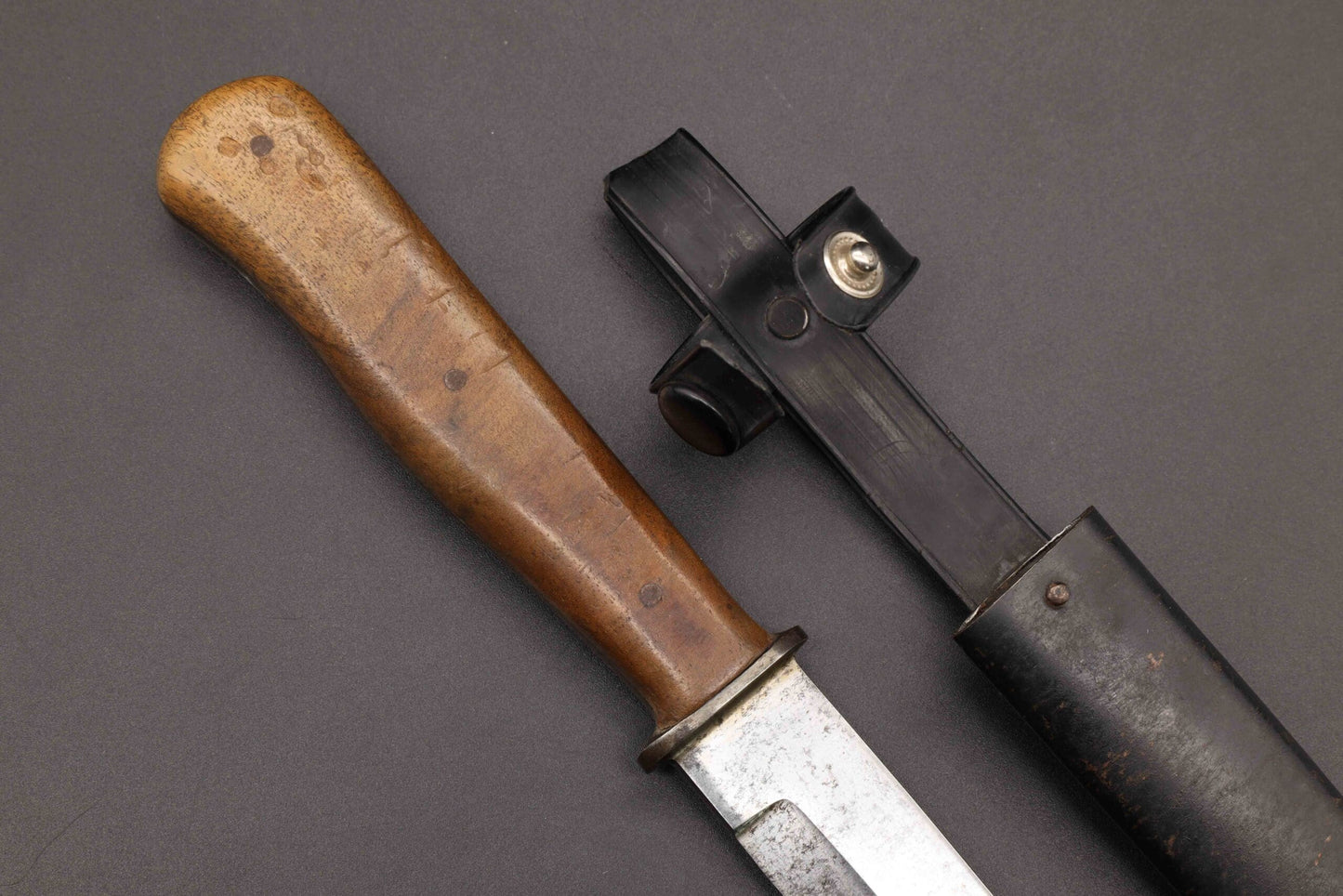 Early M42 Trench Knife by Eickhorn