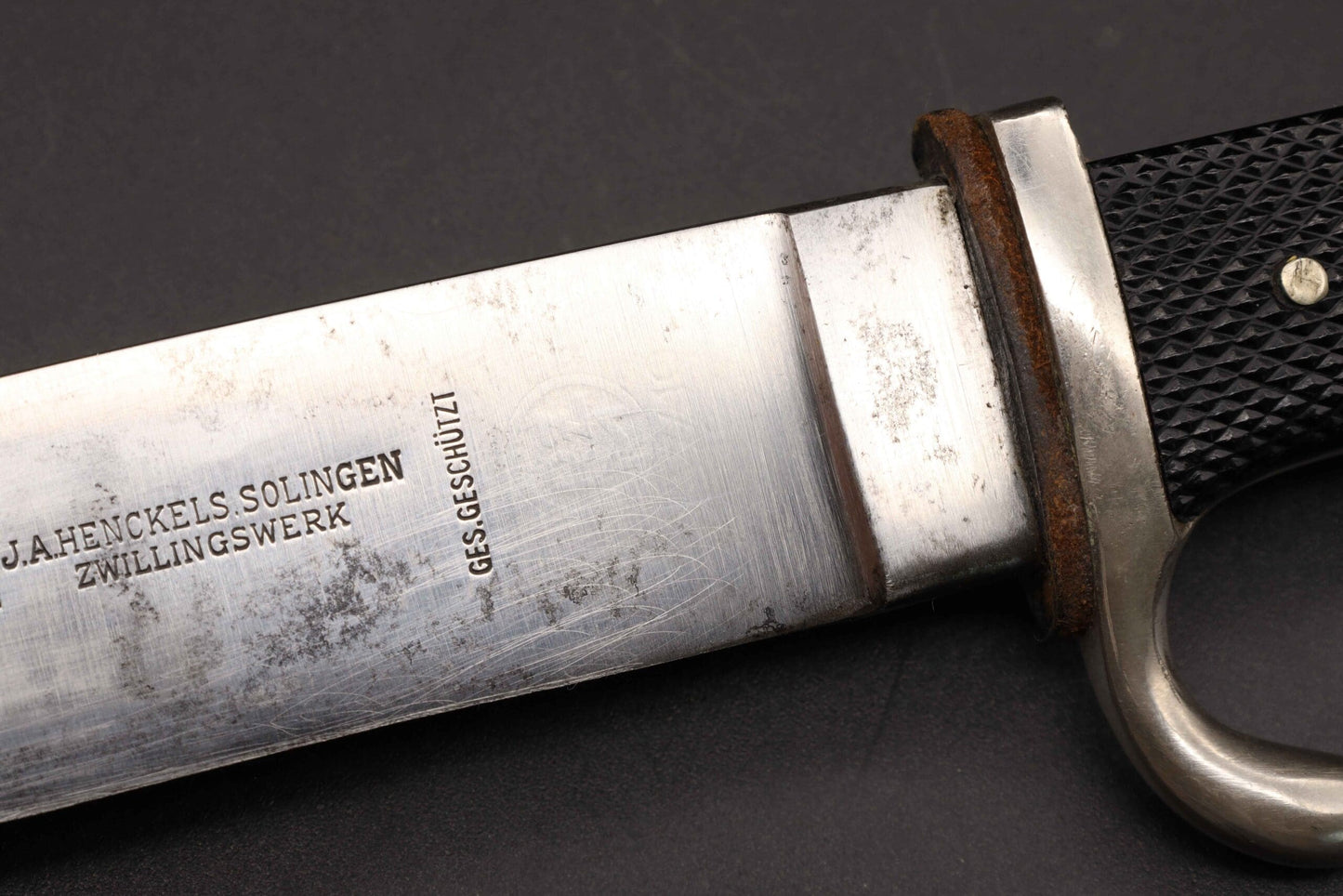 HJ Knife by Henckels