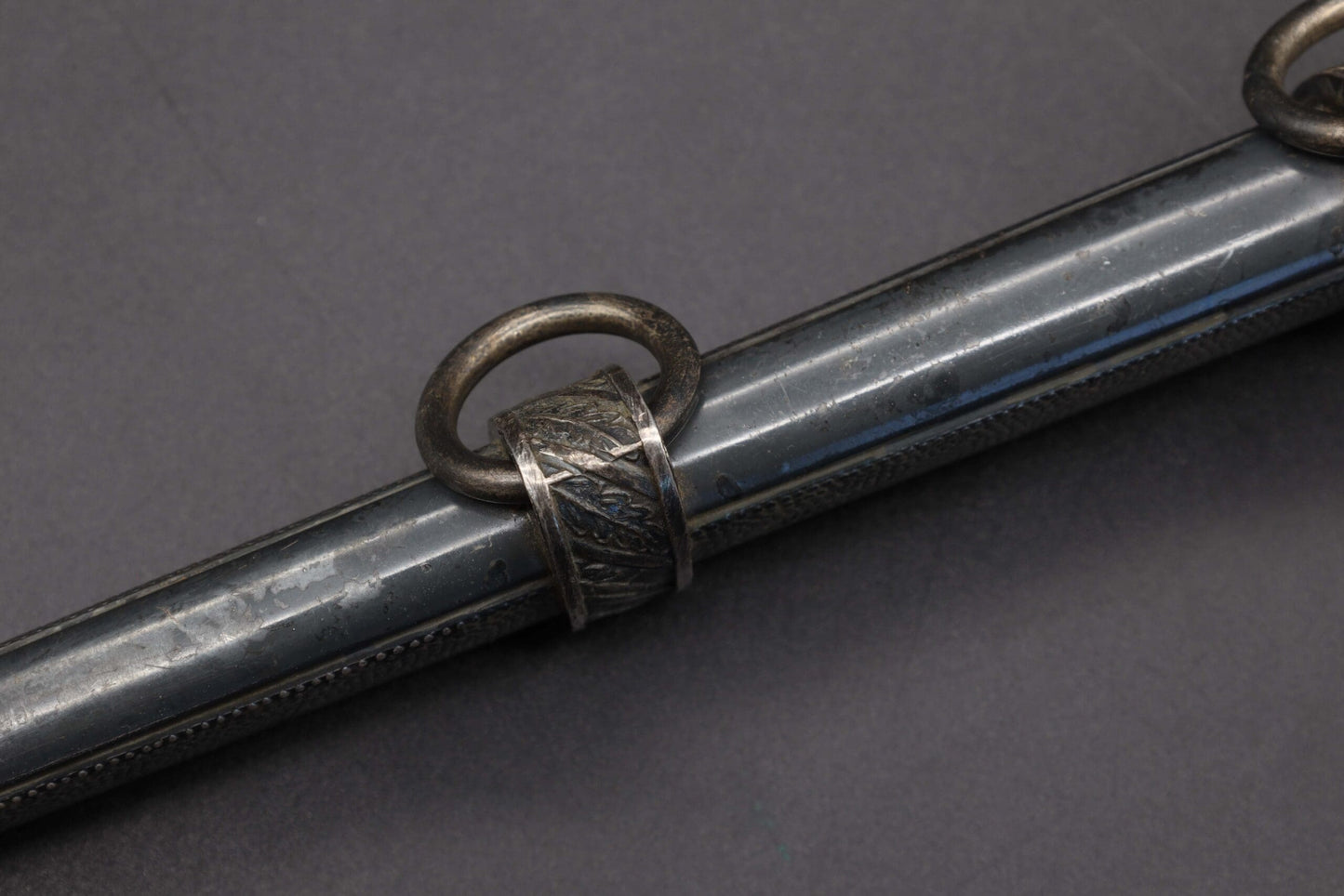 Mint 2nd Model Luftwaffe Dagger by E. Pack