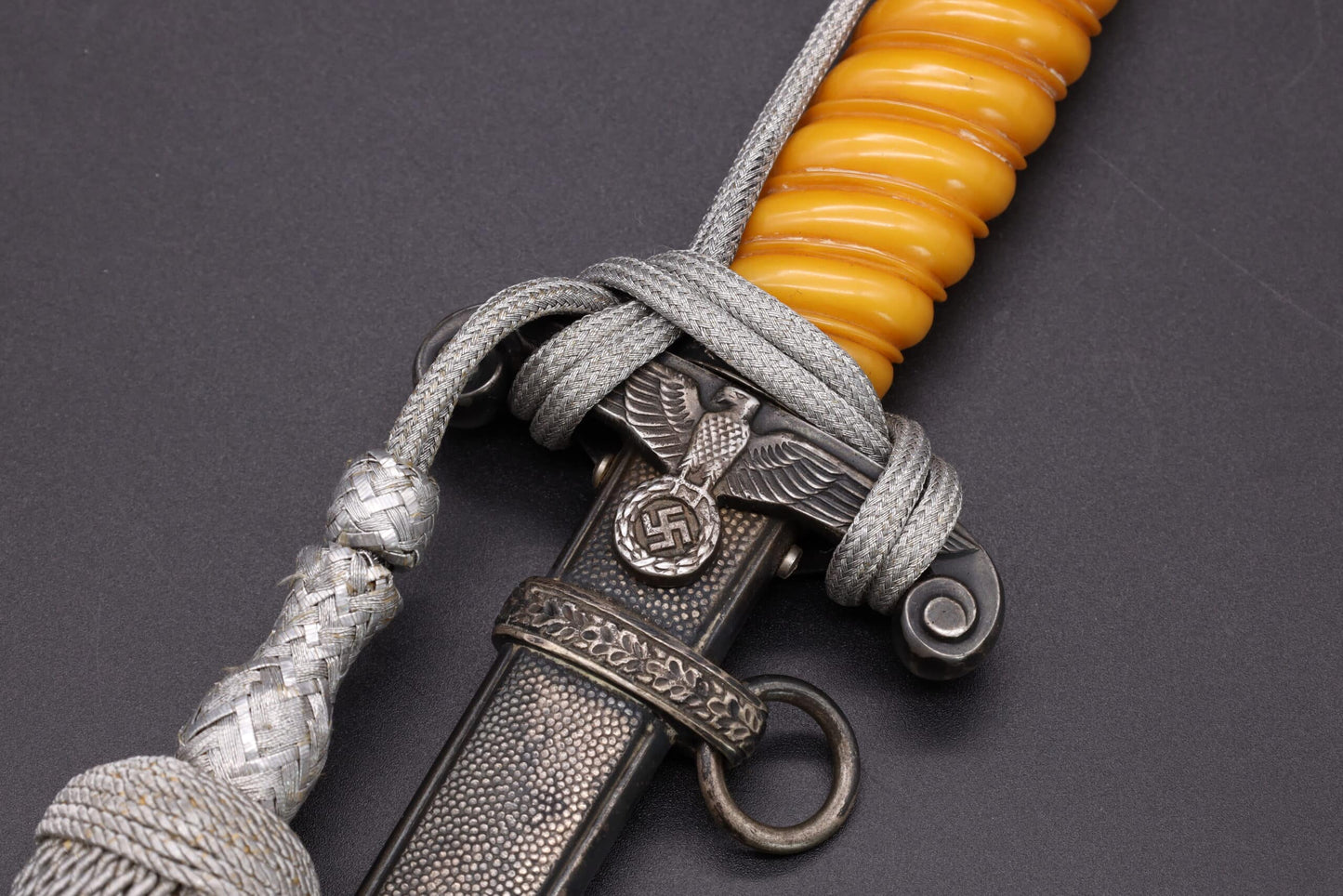 Minty army dagger by Alcoso