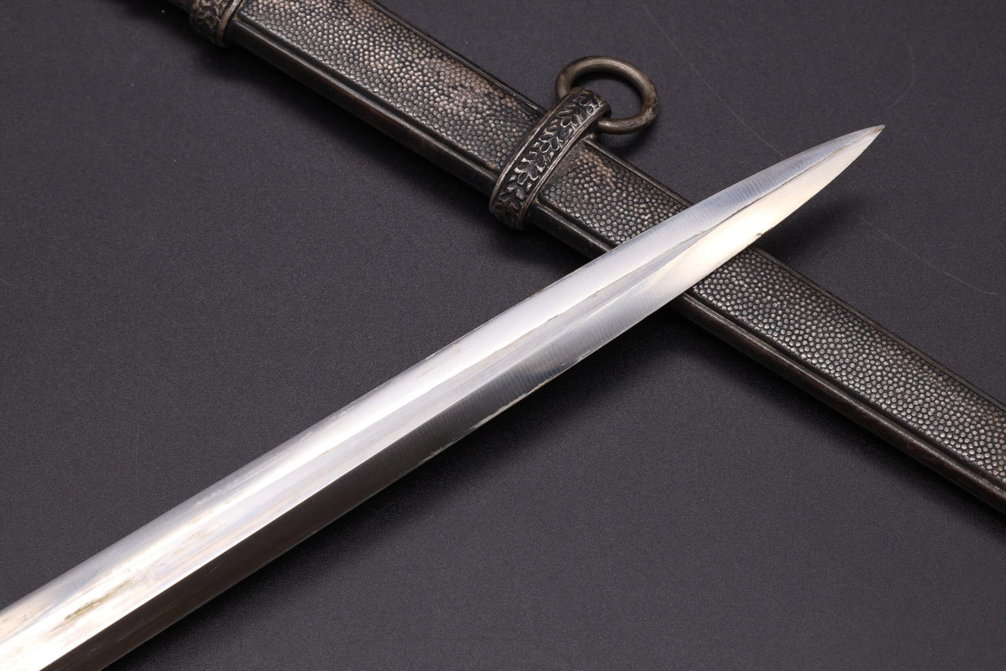 Minty army dagger by Alcoso