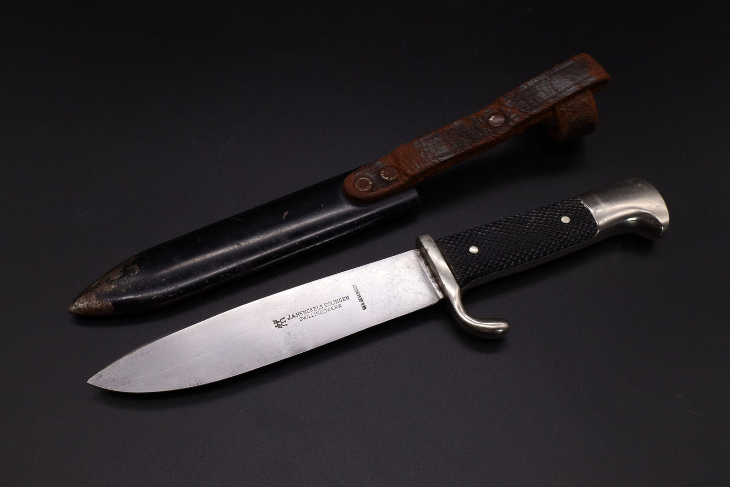 Early production HJ knife by Henckels