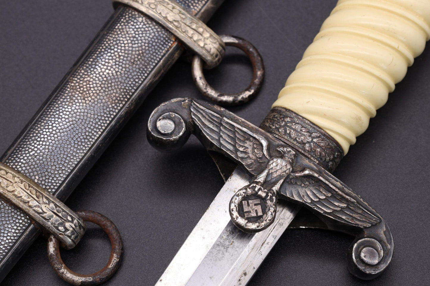 Alcoso “High lift” Army dagger
