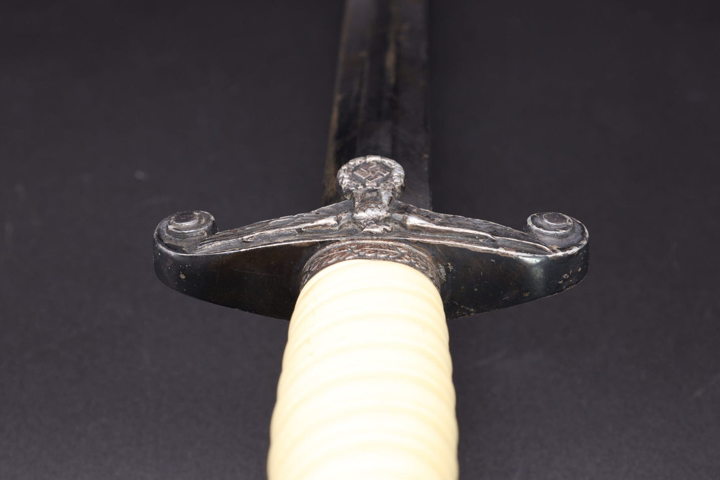 Alcoso “High lift” Army dagger