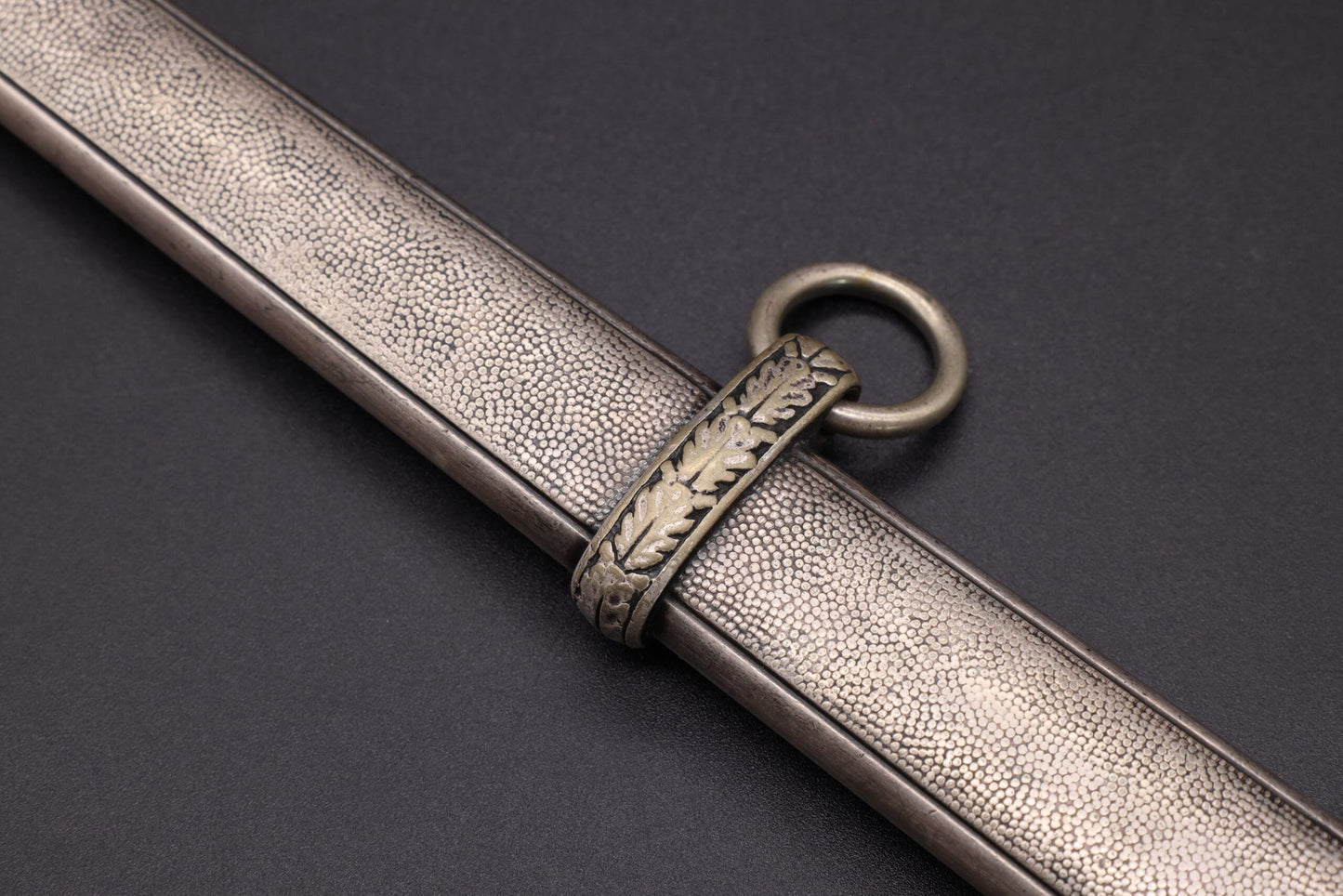 Early Slender grip Army dagger by Eickhorn
