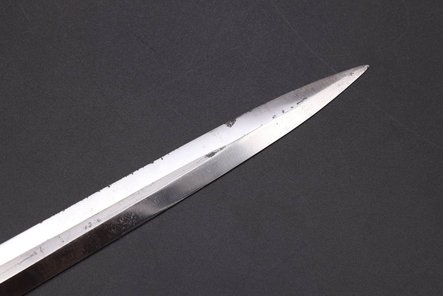 Slender grip Army dagger by WMW