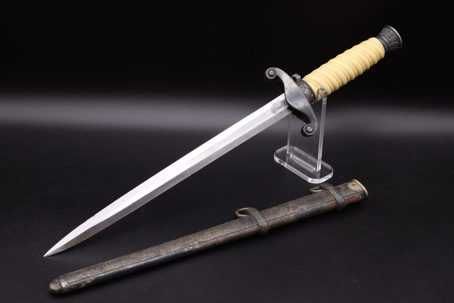 Army Dagger with Imitation Ivory Grip by Höller