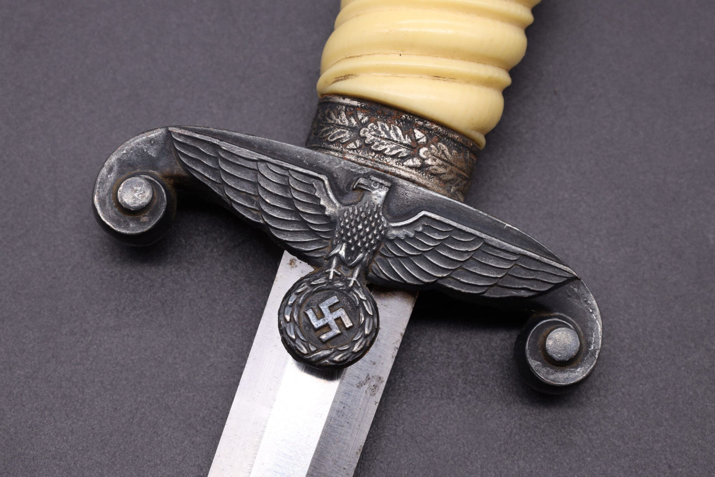 Army Dagger with Imitation Ivory Grip by Höller