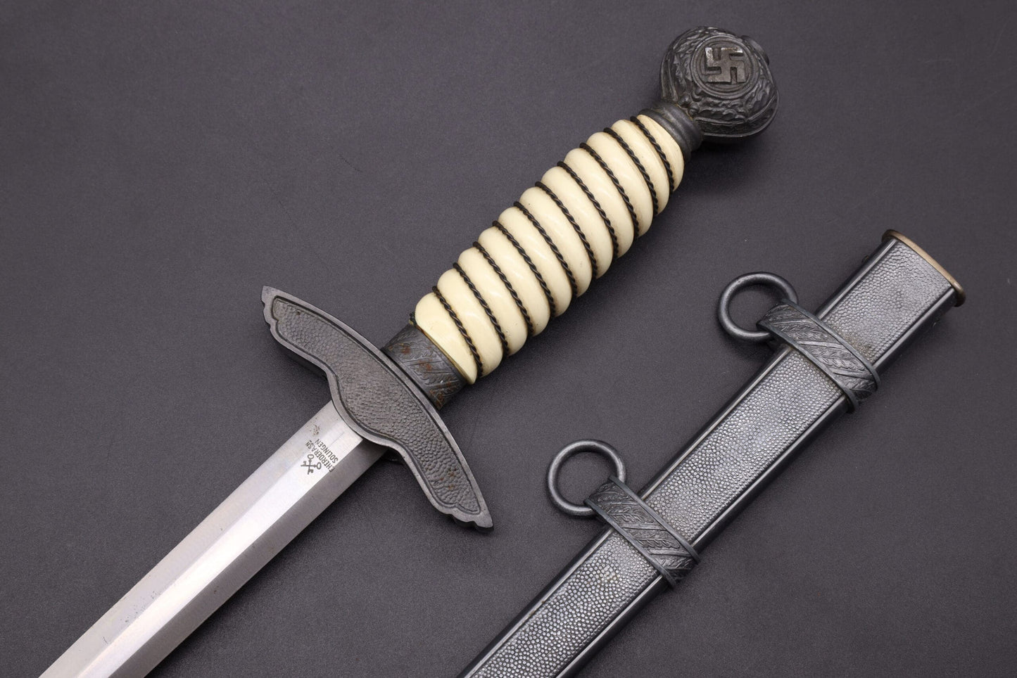 2nd Model Luftwaffe Dagger by F. Herder