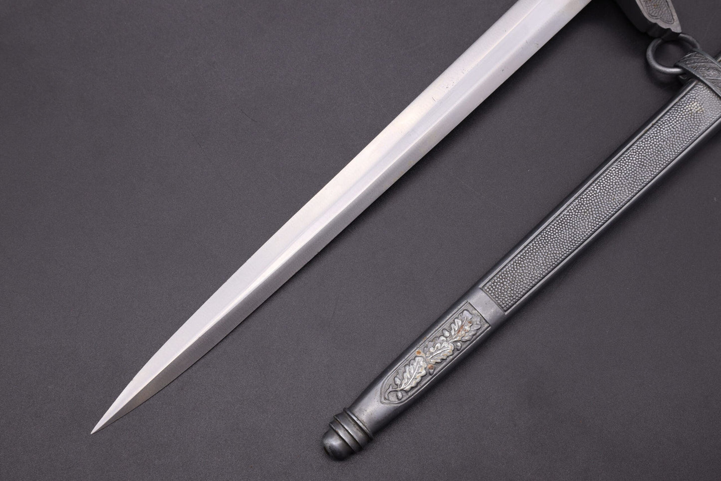 2nd Model Luftwaffe Dagger by F. Herder