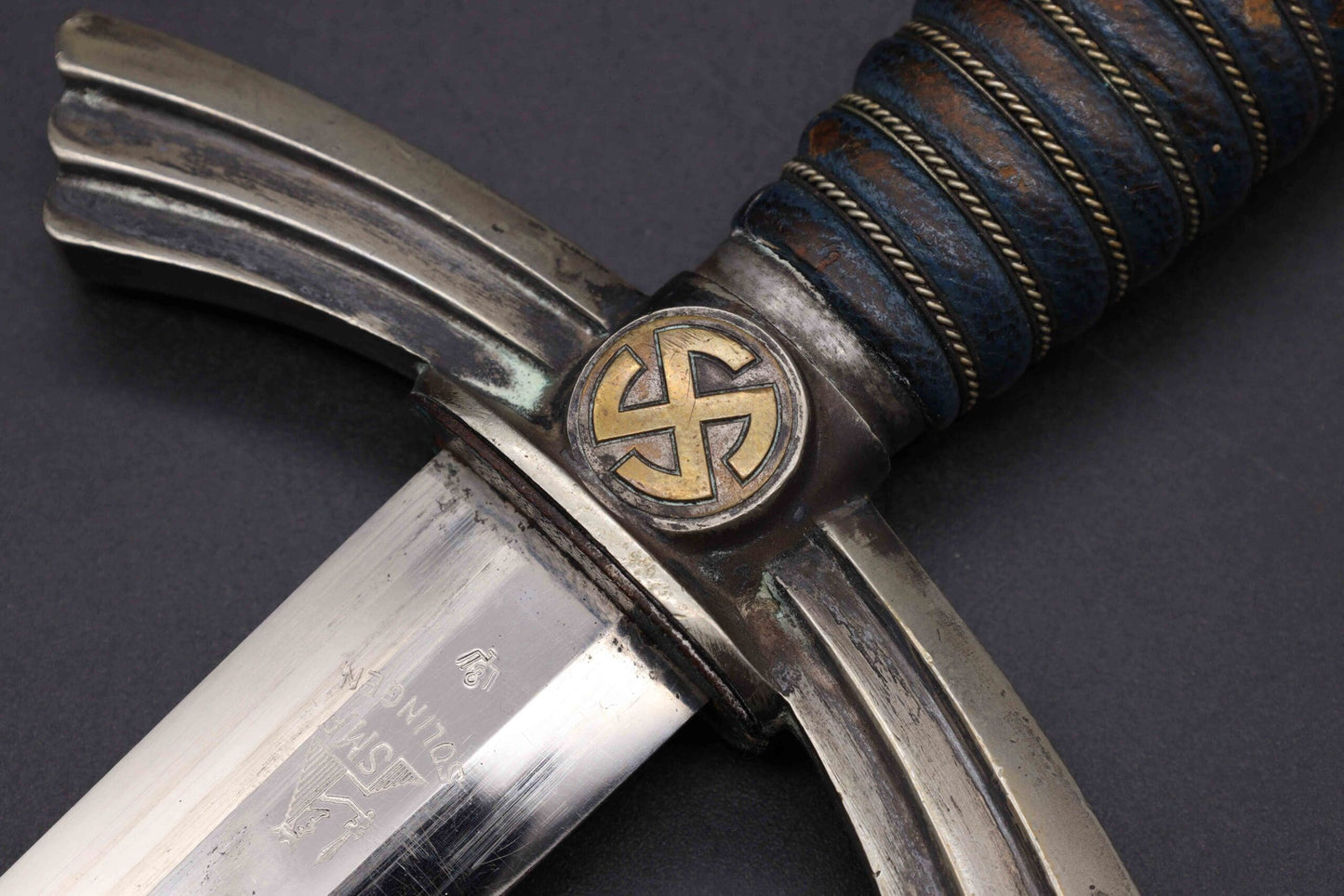 Heavy Nickel 1st model Luftwaffe dagger by SMF