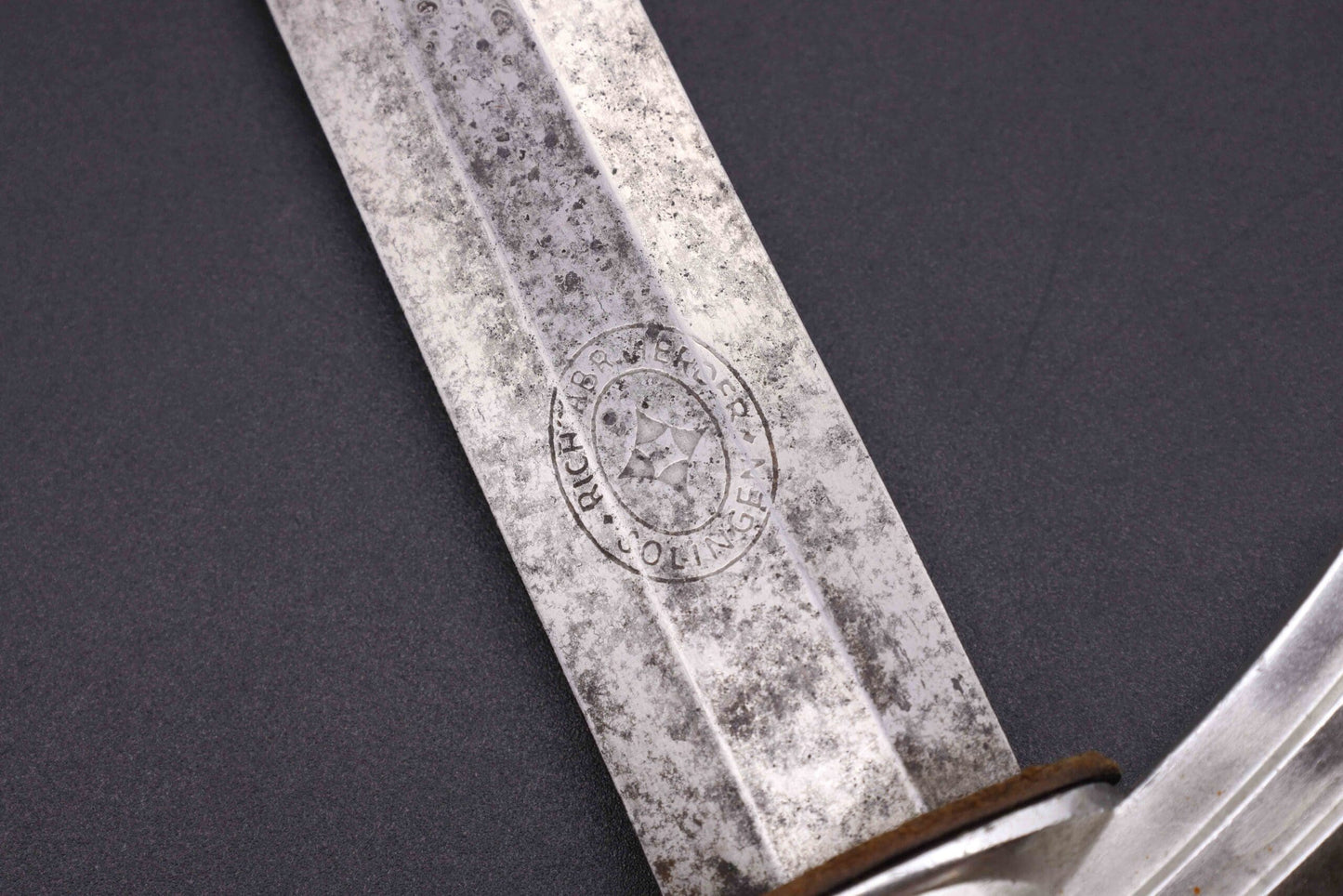 1st Model Luftwaffe Dagger by R. Herder