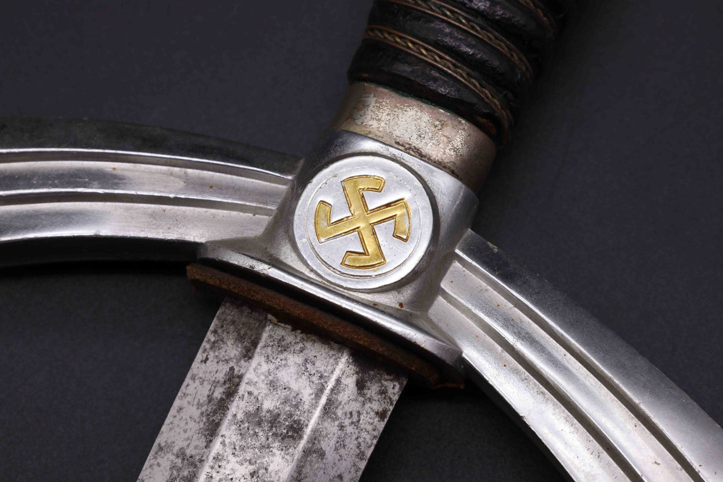 1st Model Luftwaffe Dagger by R. Herder
