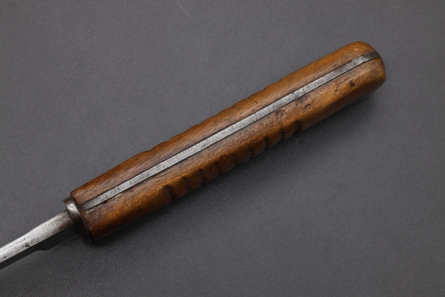Infantry combat knife with cross guard
