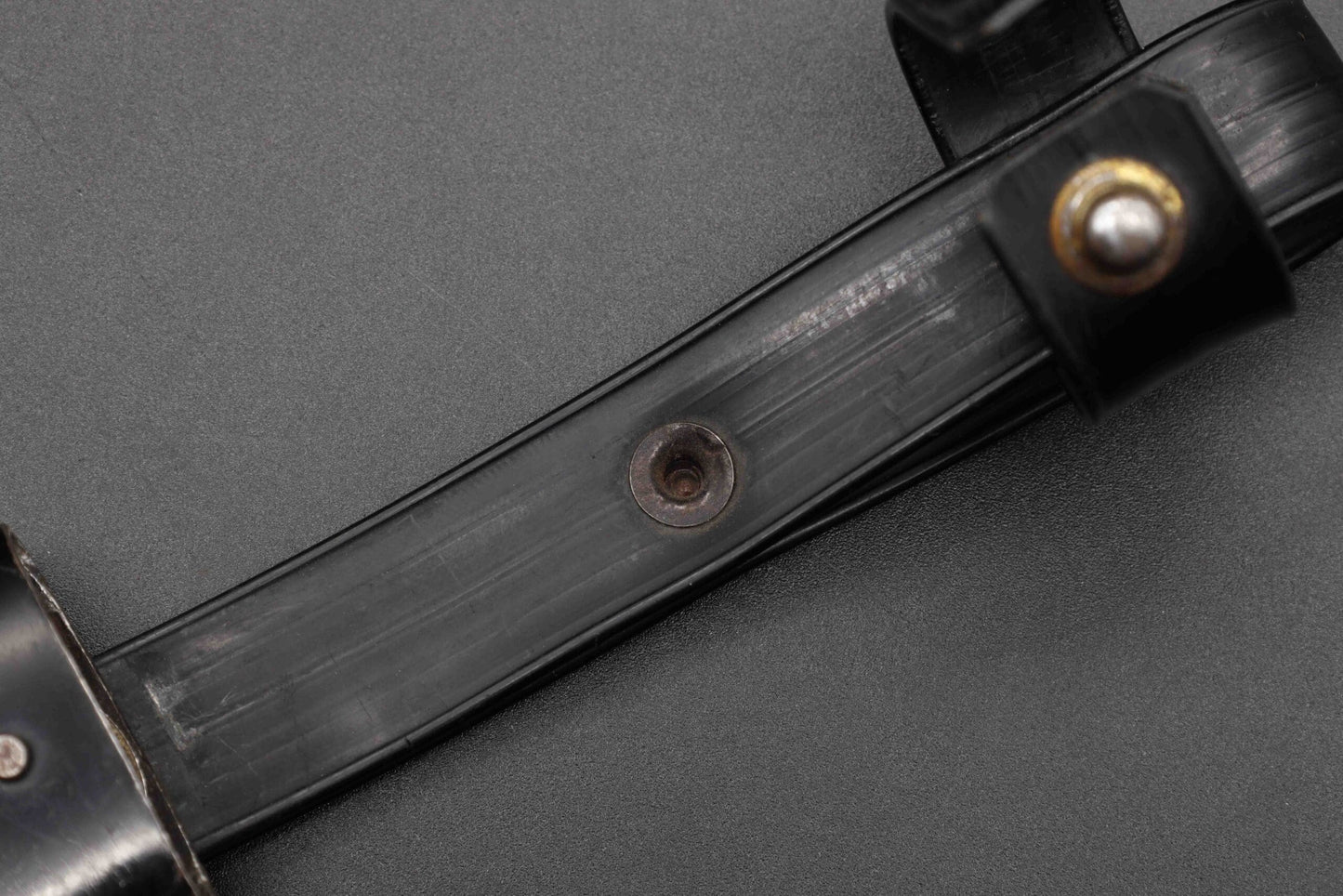 HJ knife with plastic belt loop by WKC – M7/42