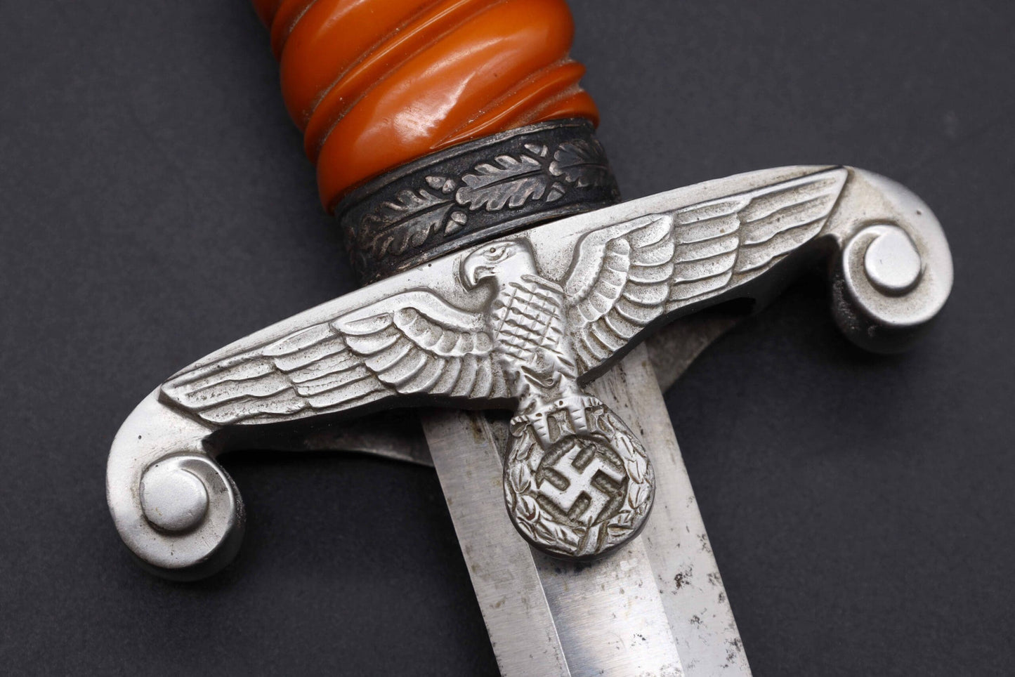Rare Type 2 logo Pack Army dagger